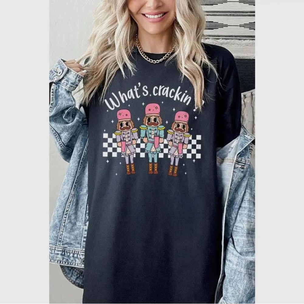 Gildan Black Short Sleeve Tee with Fun Graphic